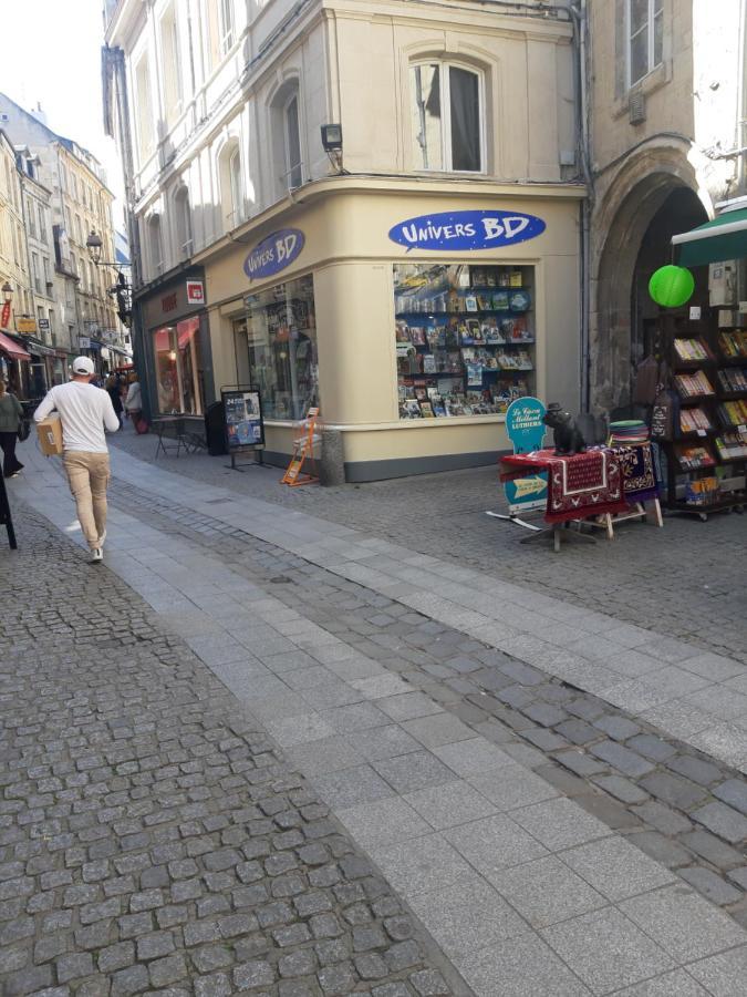 Ferienwohnung Souplex De La Rue Froide Caen Exterior foto